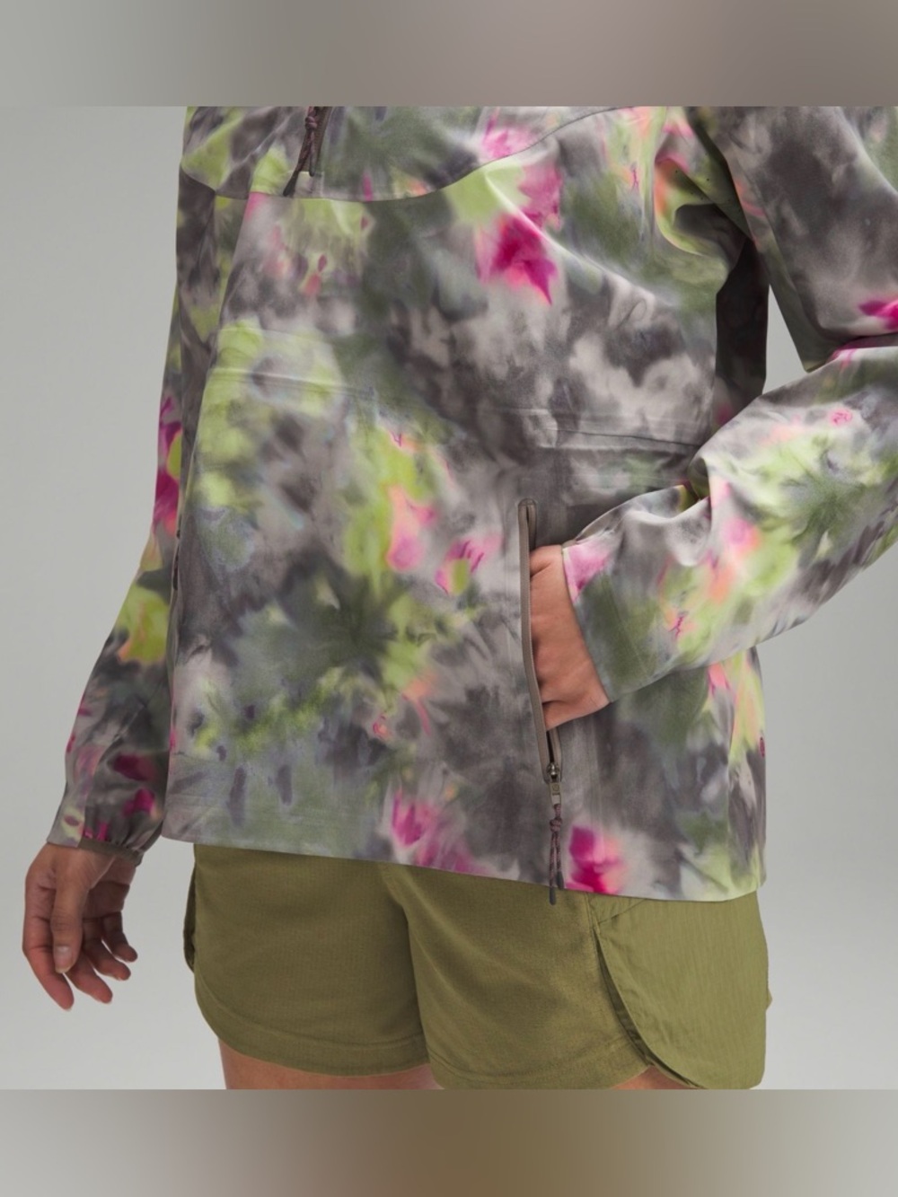 Lululemon Stretch Waterproof Hiking Half Zip Pullover Jacket Hyper Dye Multi 6! - Picture 3 of 10